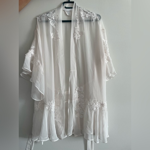 Victoria Secret Lace Embroidered Chemise - Picture 3 of 8